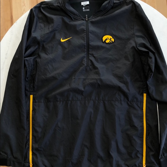 Nike Other - Iowa Hawkeyes Windbreaker